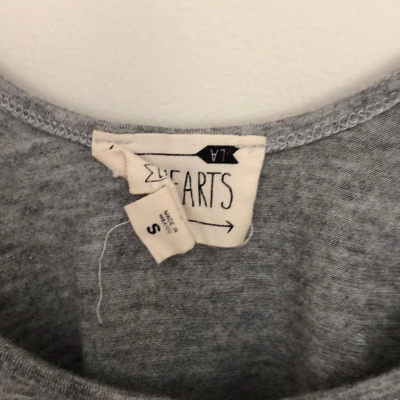 🎀Pacsun Cropped Grey Flowy Flag Top Size Small - Picture 2 of 4